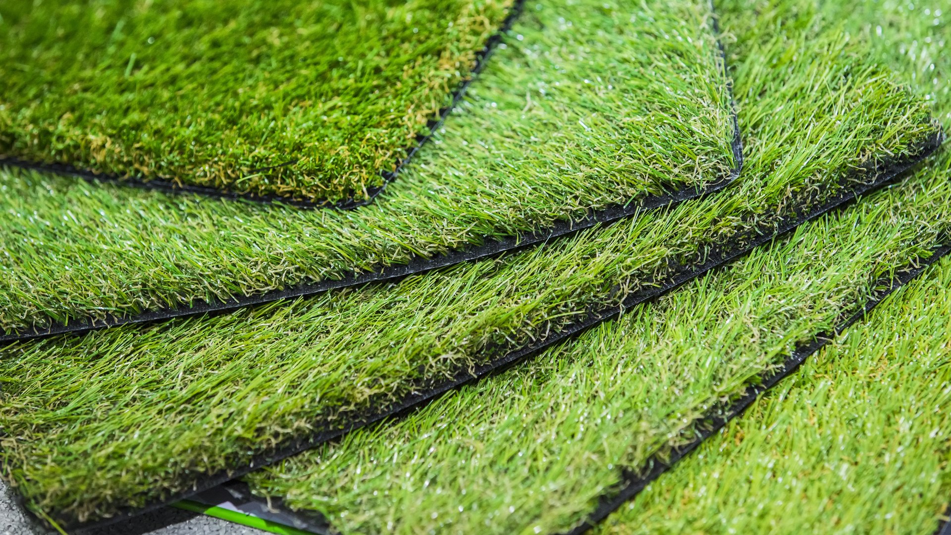 4 Ways You Could Utilize Artificial Turf on Your Property