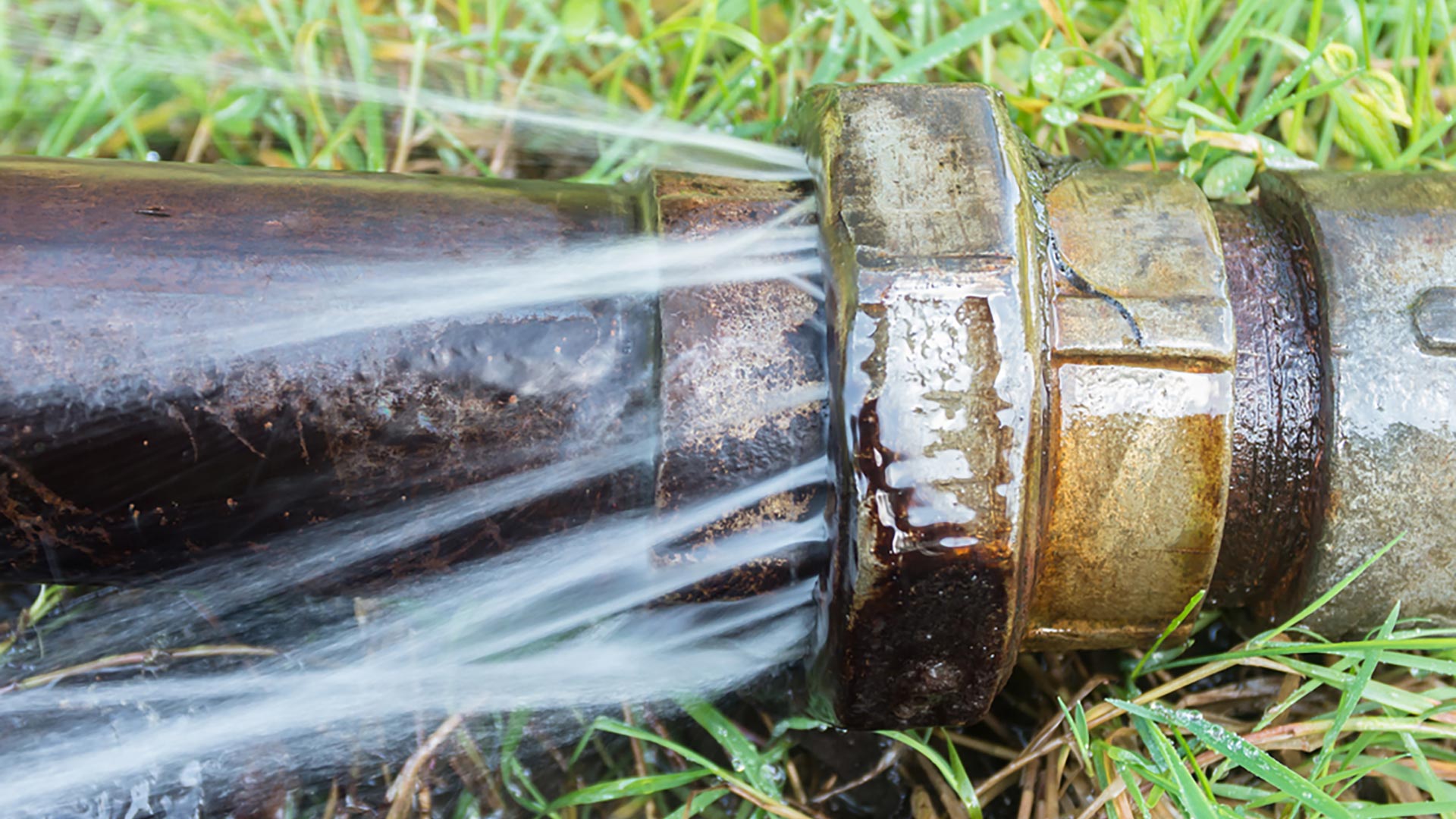 Damaged irrigation pipe that needs repairs in Lakeland, TN.