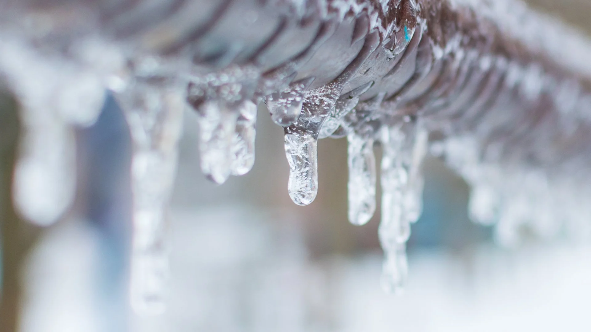 Frozen water pipes in Memphis, TN.